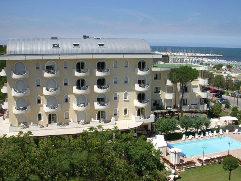 Hotel Nettuno Cervia Exterior foto